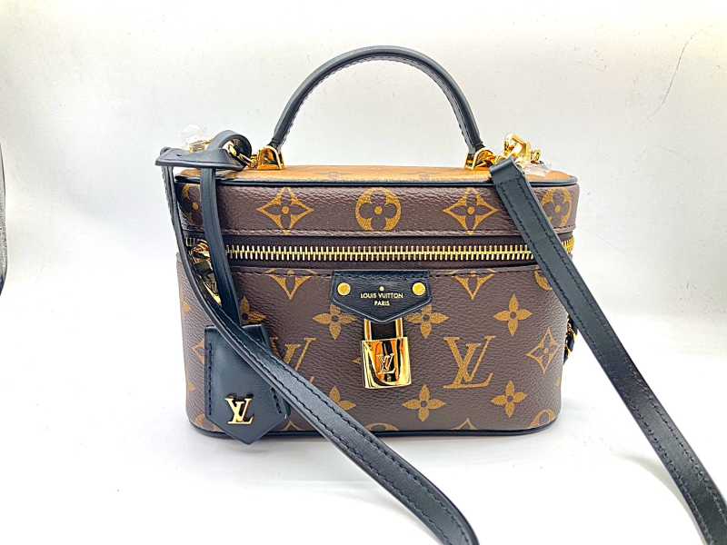 ルイヴィトン買取 ヴァニティ NV PM M47128