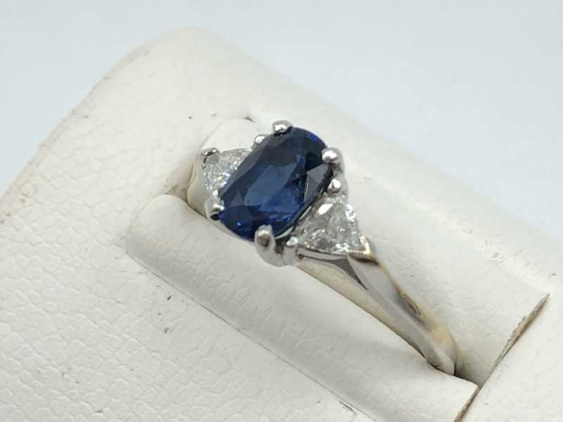 ヴァンクリーフ&アーペル買取 サファイアリング