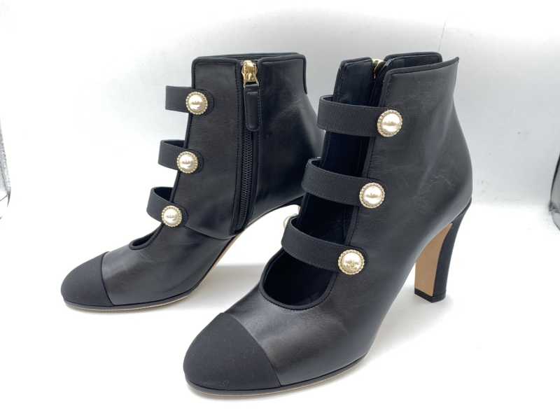 シャネル買取 ショートブーツ G32924Y50387