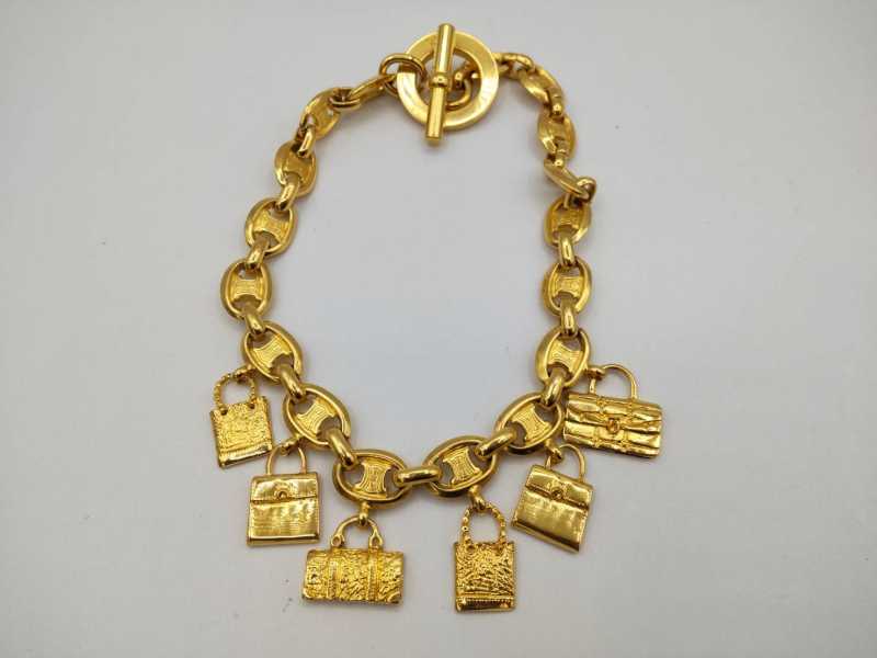 セリーヌ　買取　ネックレス