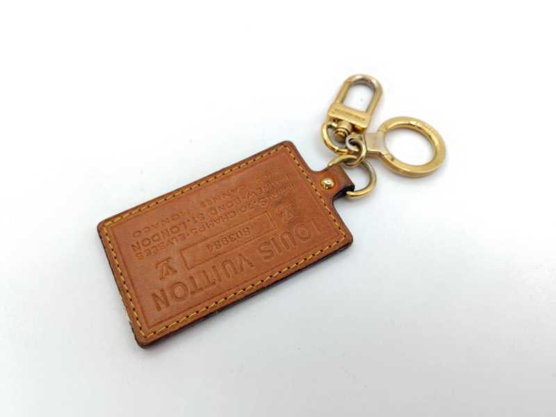 ルイヴィトン　買取　キーリング