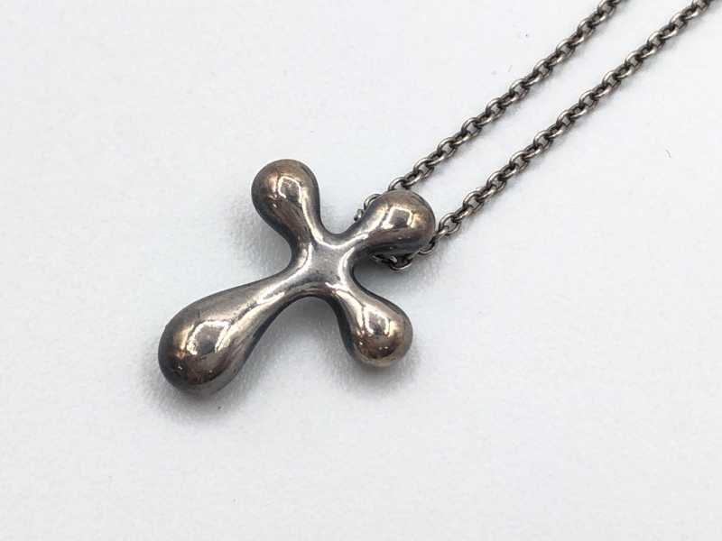 ティファニー買取 スモールクロスネックレス