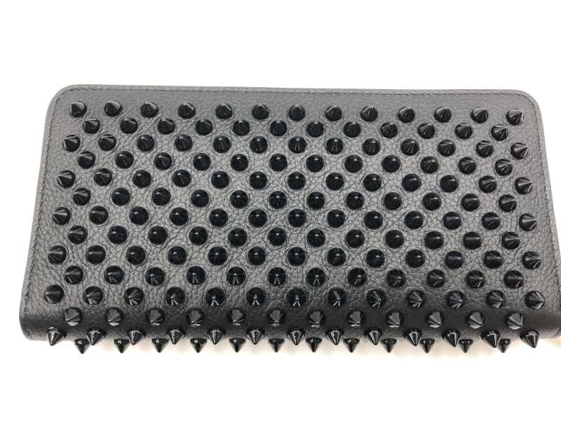 C.ルブタン買取 パネトーネ