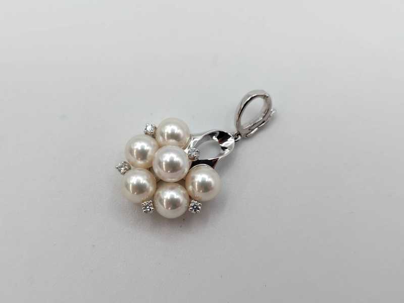 タサキ　買取　ペンダントトップ