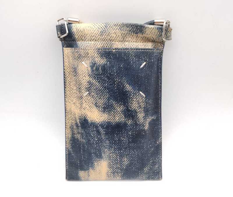 マルジェラ　買取　フォンケース