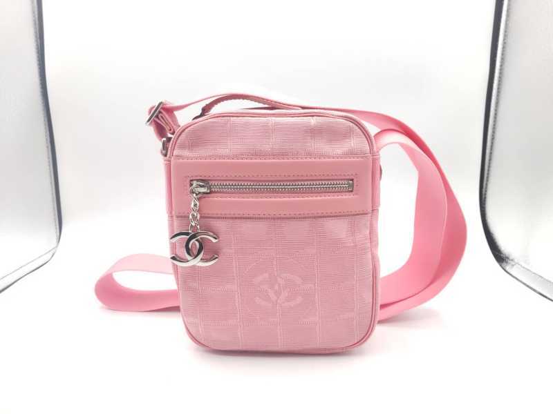 シャネル　買取　ニュートラベルライン　ショルダーバッグ	