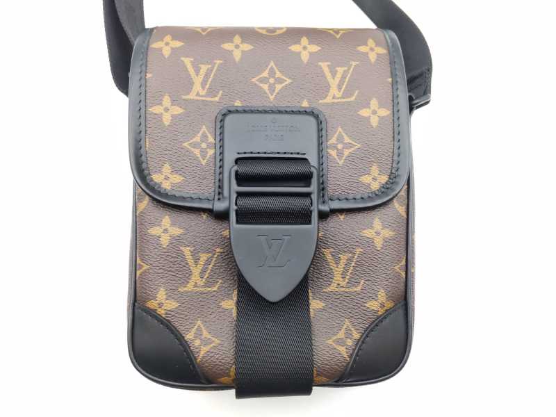 ルイヴィトン買取 アーチーメッセンジャー マカサー M46442