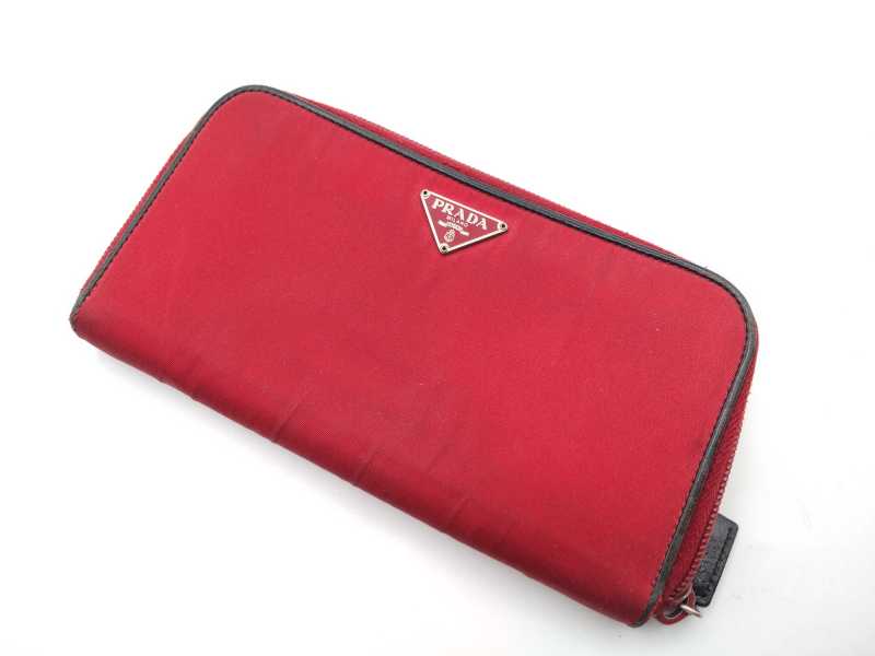 プラダ買取 長財布