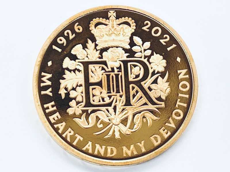 金買取 K22 イギリス 2021年 エリザベス2世 95歳記念 5ポンド金貨 39.9g