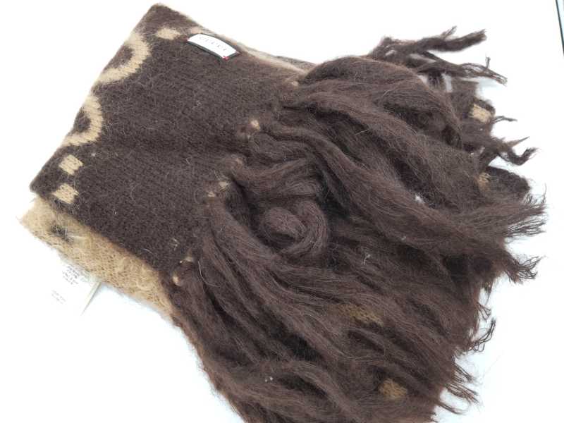 グッチ買取 マフラー