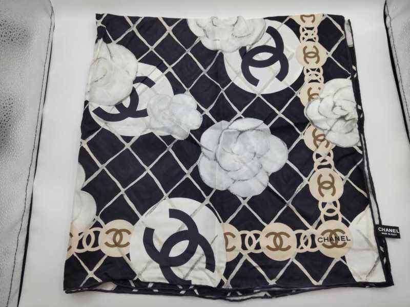 シャネル買取 スカーフ ココマーク カメリア シルク