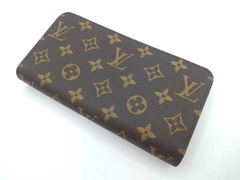 ルイヴィトン買取 ジッピーウォレット フューシャ M41895