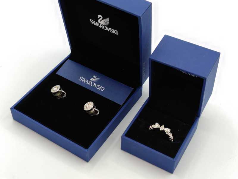 スワロフスキー　買取　アクセサリー