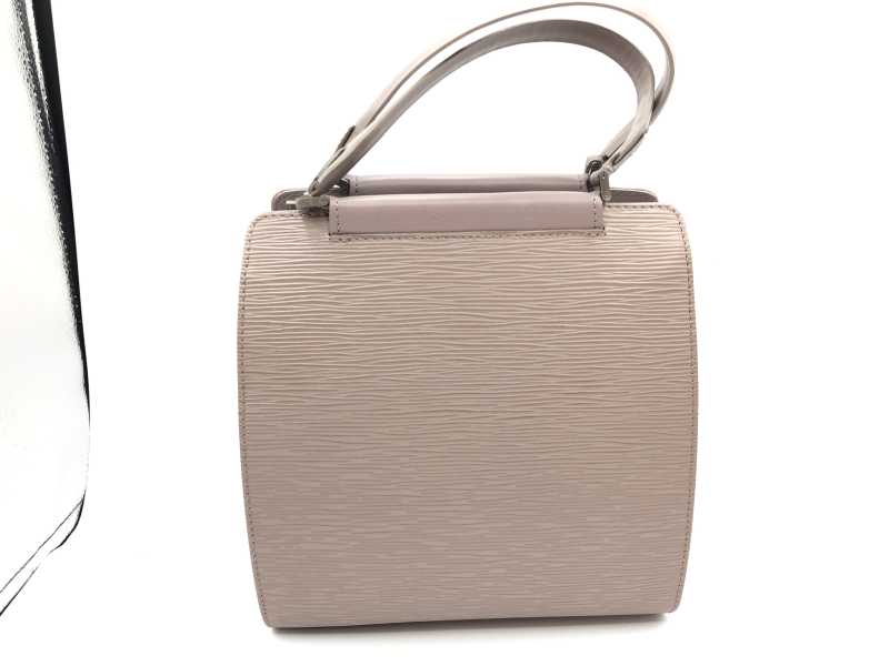 ルイヴィトン買取 フィガリPM M5201D