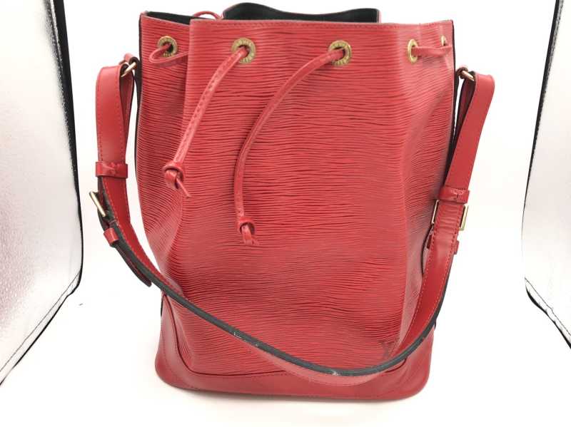 ルイヴィトン買取 ノエ M44007