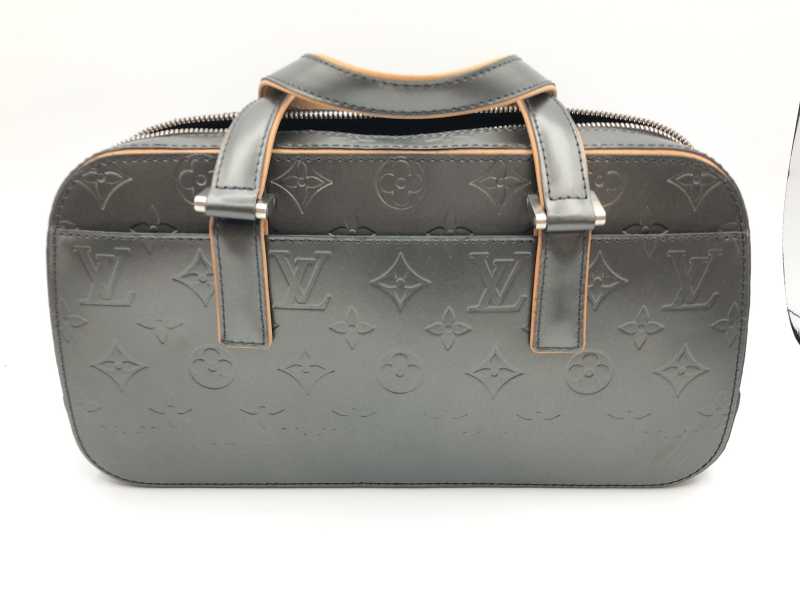 ルイヴィトン買取 シェルトン M55172