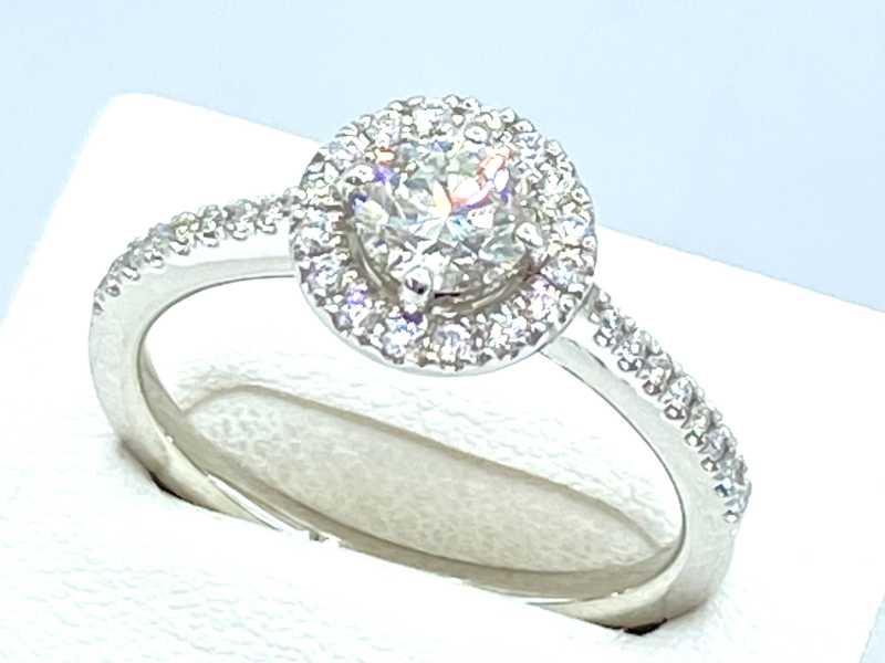 デビアス買取 フォーエバーマーク ブライダル コレクション オーラ リング