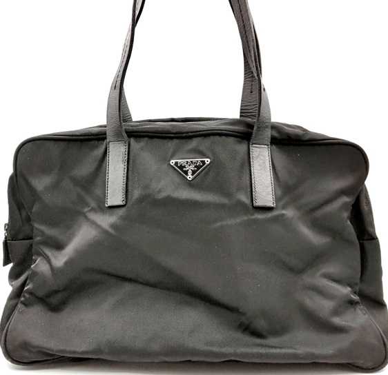 プラダ買取　ショルダーバッグ　テスート