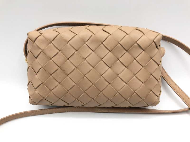 ボッテガヴェネタ買取 イントレチャート ショルダーバッグ