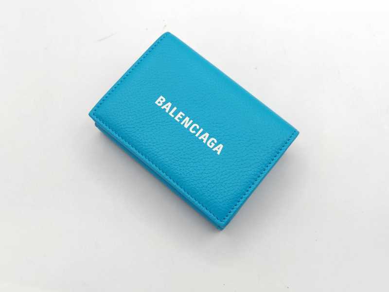 バレンシアガ　買取　エブリデイ