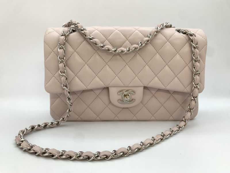 シャネル買取 クラシックハンドバッグ A01112