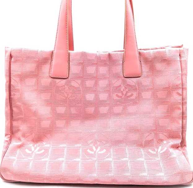 シャネル買取　ニュートラベルトートバッグ