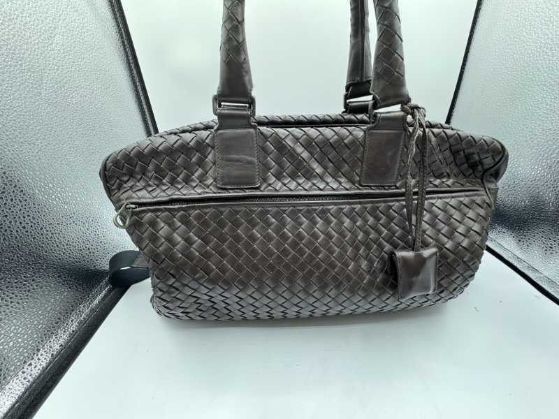 ボッテガヴェネタ　イントレチャートバッグ　買取