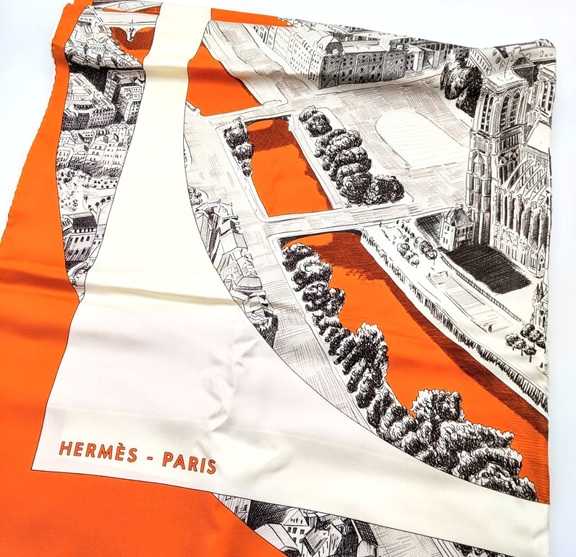 エルメス買取　カレ90　スカーフ