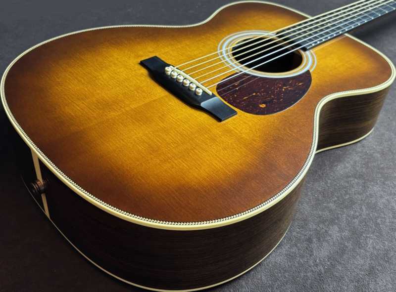 Martin OM-28 Standard Ambertone 買取