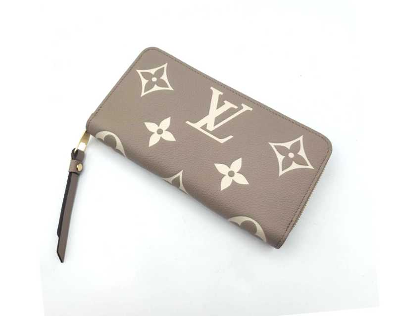 ルイヴィトン買取 ジッピーウォレット