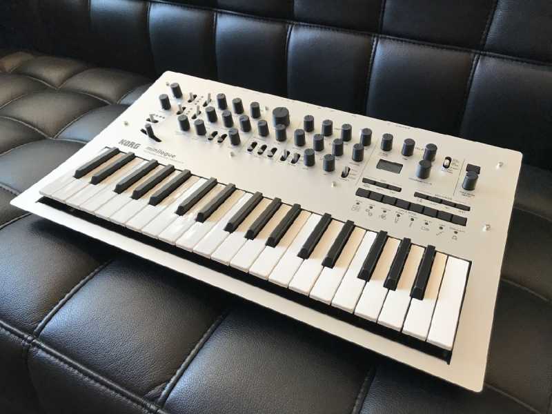 KORG minilogue 買取