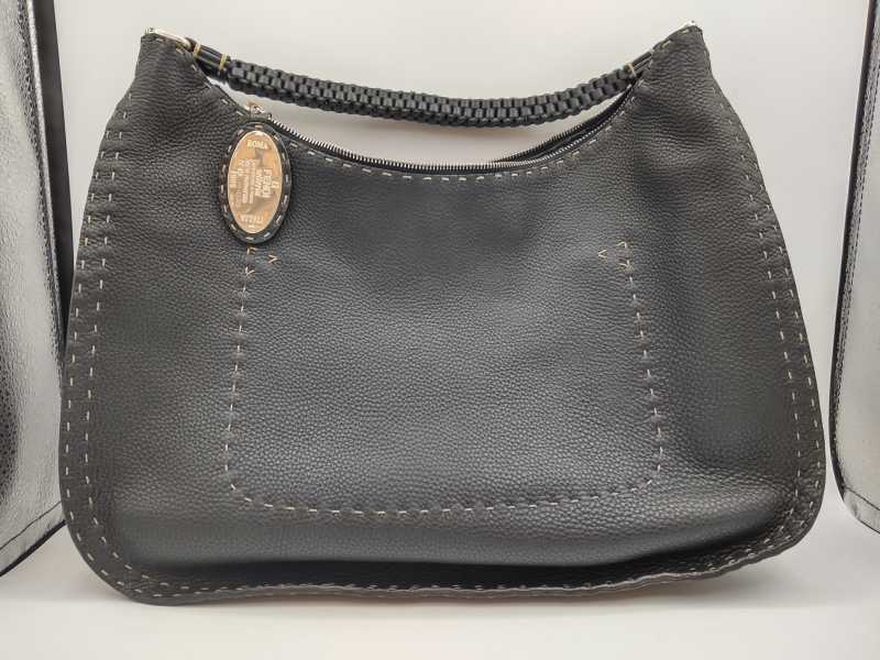 フェンディ買取 セレリア ワンショルダーバッグ