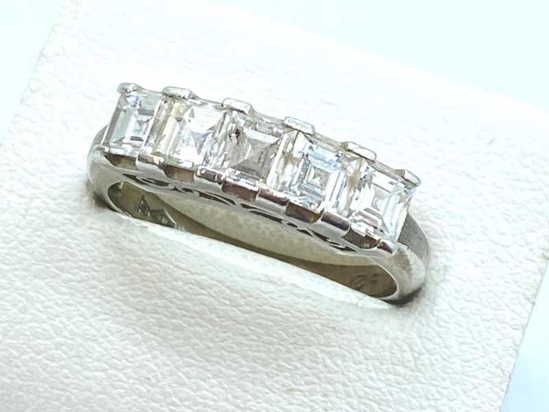ダイヤモンド買取 プラチナ台 ダイヤモンド 1.52ct 一文字リング