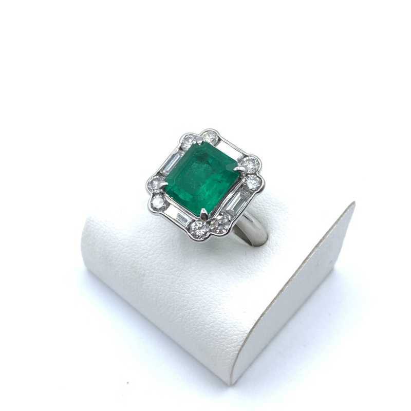 ポケットモンスター プラチナ エメラルド エメラルド(vivid green) 1.1ct ダイヤモンド 約1ct プラチナ