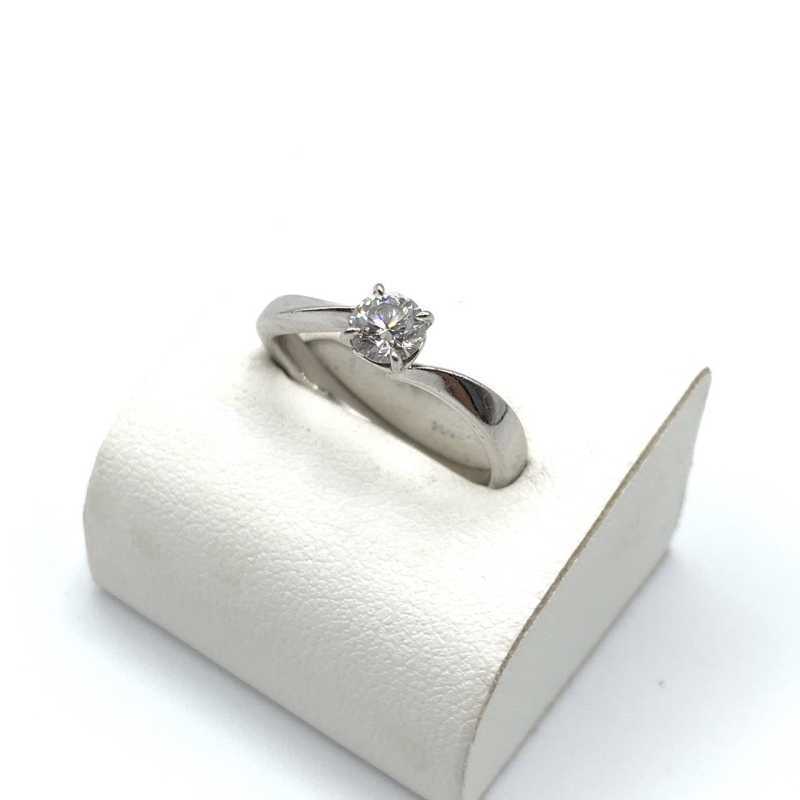 ダイヤモンド買取 プラチナリング 0.4ct