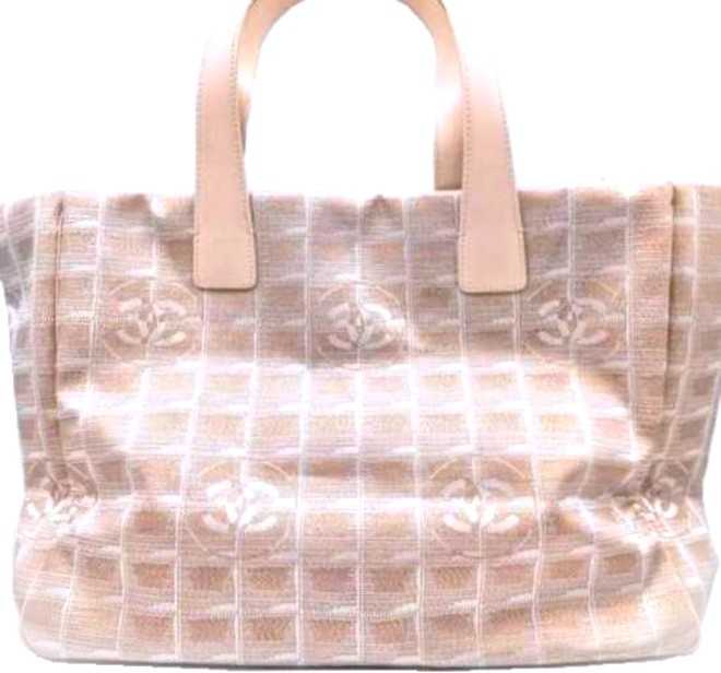 シャネル買取　ニュートラベルトートバッグ
