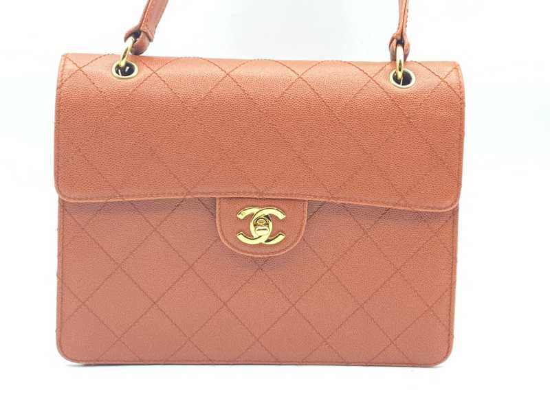 【中古】シャネル ショルダーバッグ マトラッセ キャビアスキン 