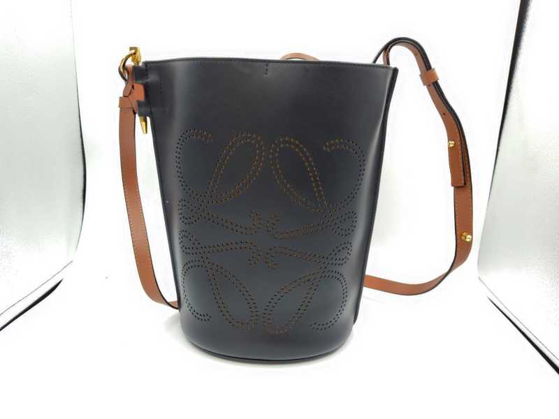 ロエベ　買取　ゲートバケット