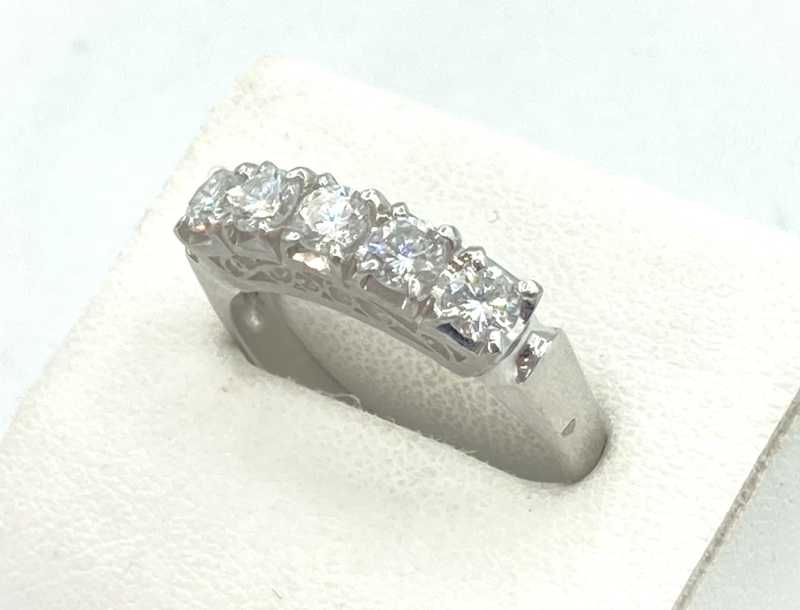 ダイヤモンド買取 PT900 一文字 デザイン リング 0.75ct
