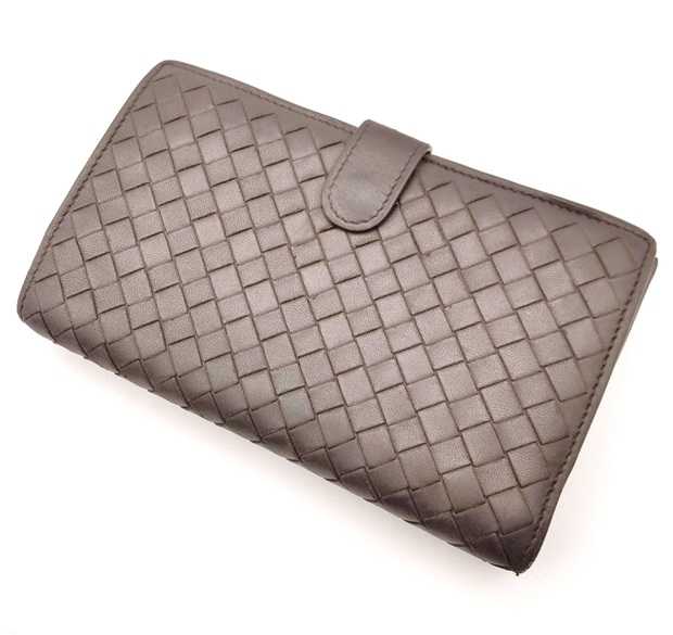 ボッテガヴェネタ買取　二つ折り財布　イントレチャート