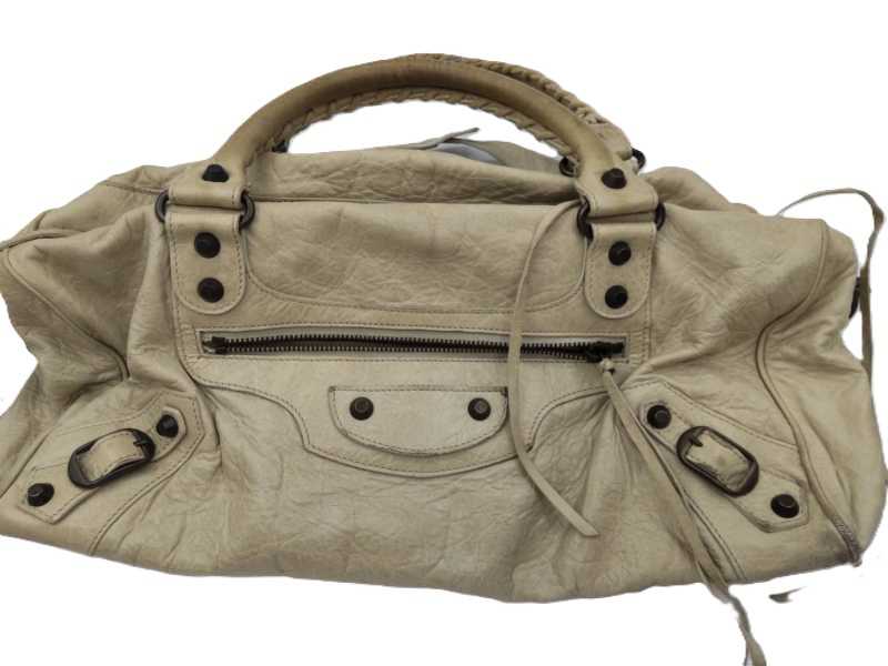 バレンシアガ　買取　ツィギー