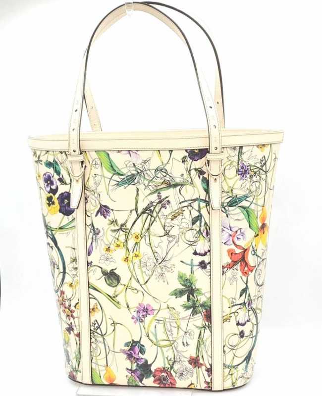 グッチ買取 トート バック レザー フローラ 336777