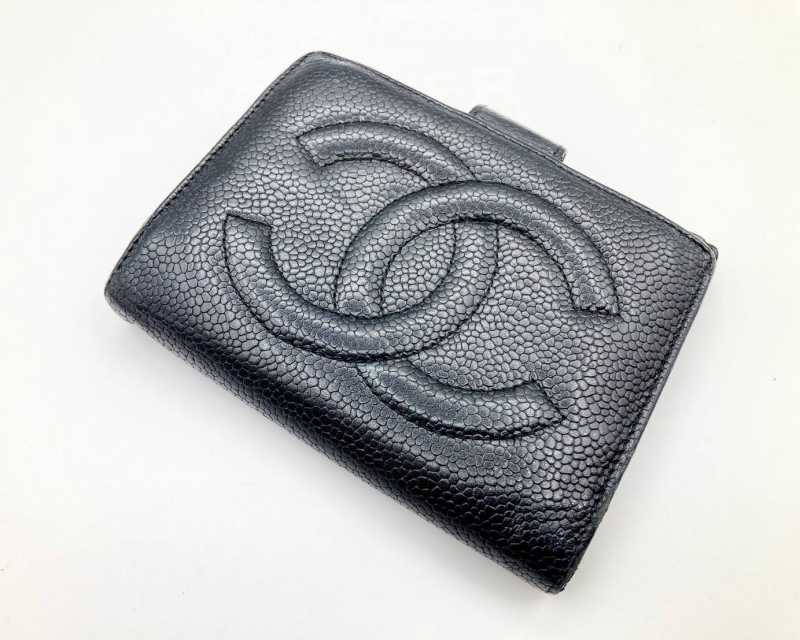 シャネル買取 2つ折り コンパクトウォレット キャビアスキン ブラック