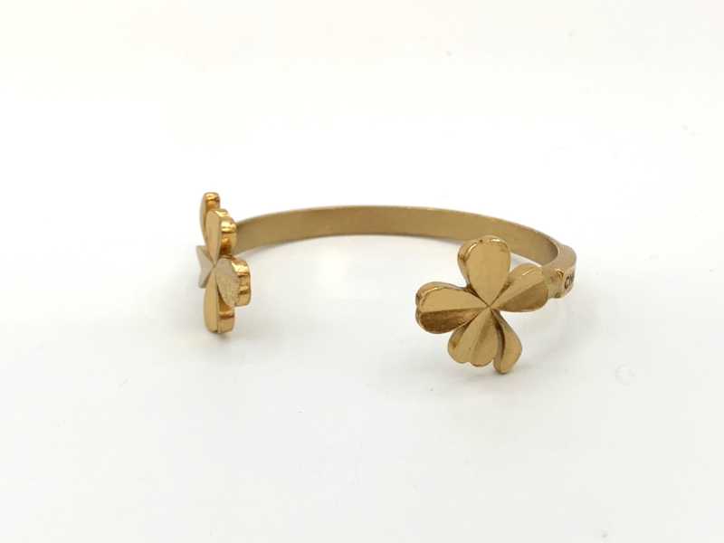 シャネル買取 クローバーバングル