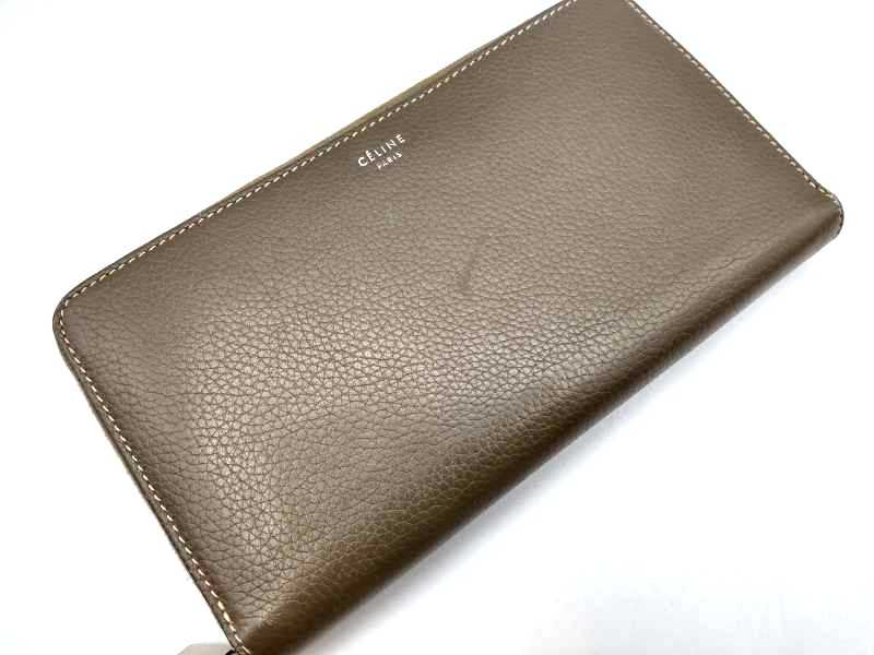 セリーヌ買取 ラウンドファスナー長財布