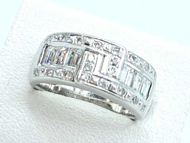 ダイヤモンド買取 プラチナ台 ダイヤモンド 1.00ct デザインリング