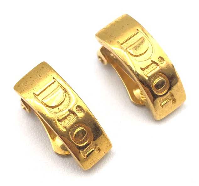 クリスチャンディオール買取　ロゴイヤリング　GP