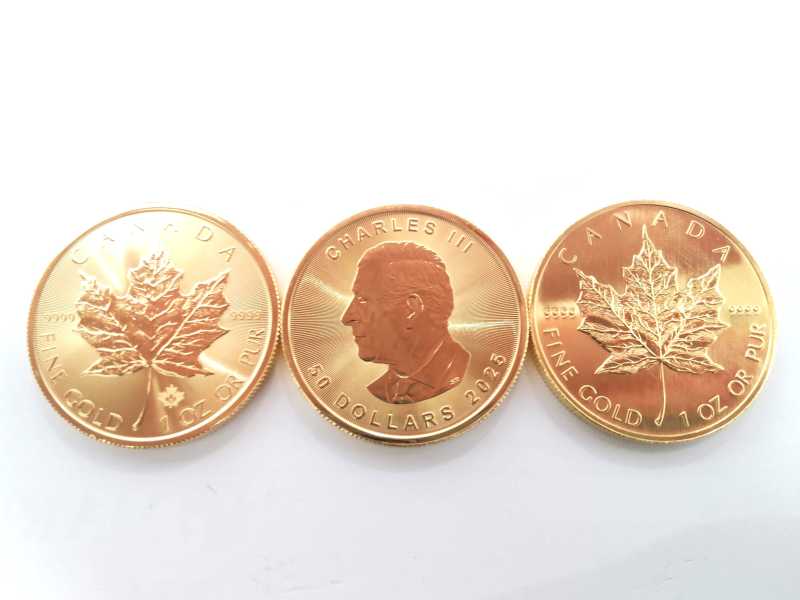 コイン買取 純金メイプルリーフ金貨 １オンス 31.1グラム 3枚