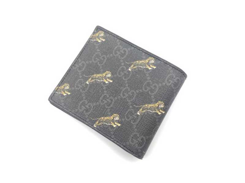 グッチ　買取　GGスプリーム 二つ折り財布