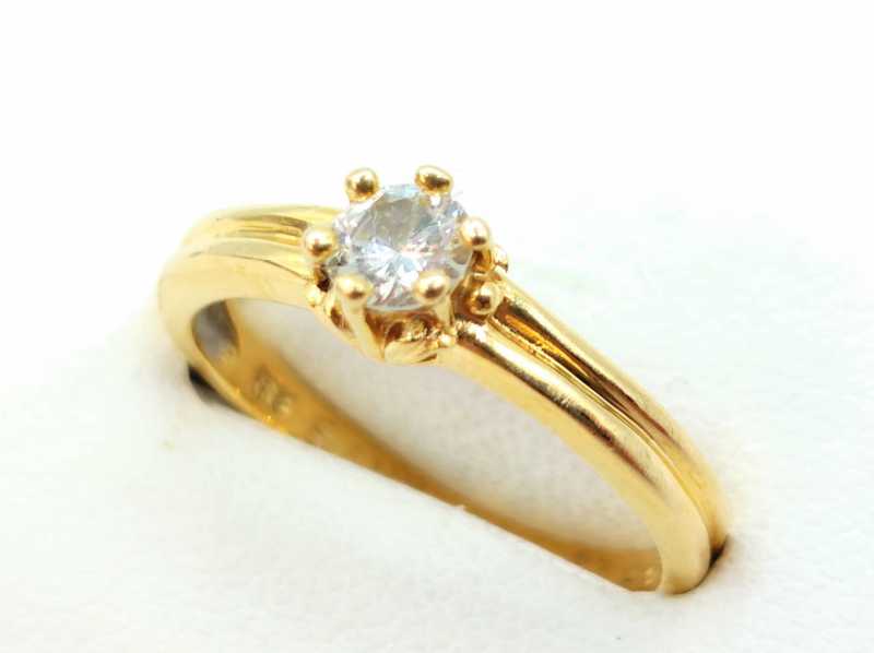 ダイヤモンド買取 K18 ソリティア リング 0.43ct